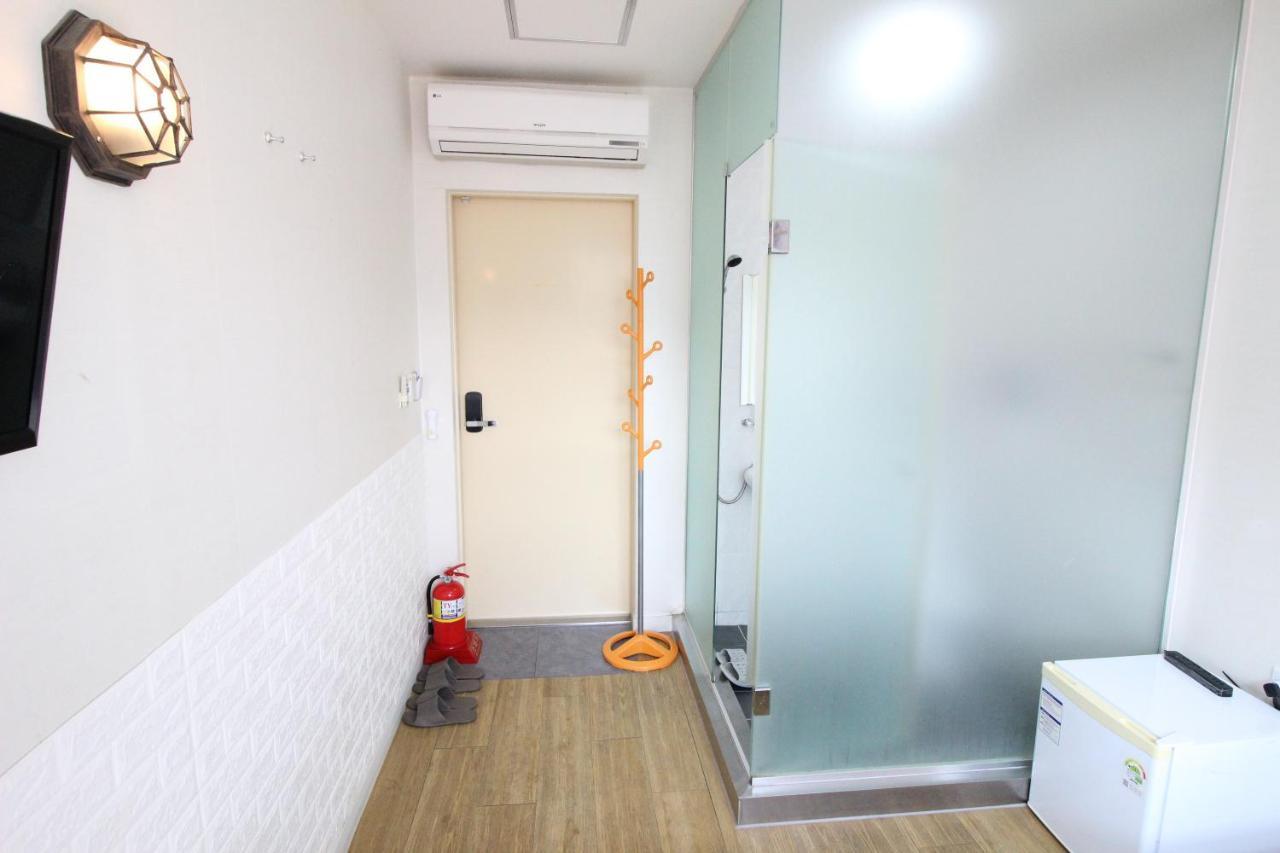 Hotel Ivory Сеул Екстериор снимка